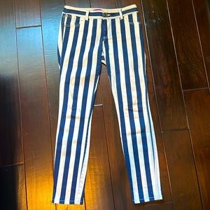 Alice + Olivia Striped Skinny Jeans